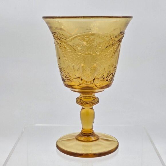 L. E. Smith Glass American Eagle Yellow Goblet 6½″ Pressed Glass U.S. Vintage - Picture 4 of 7
